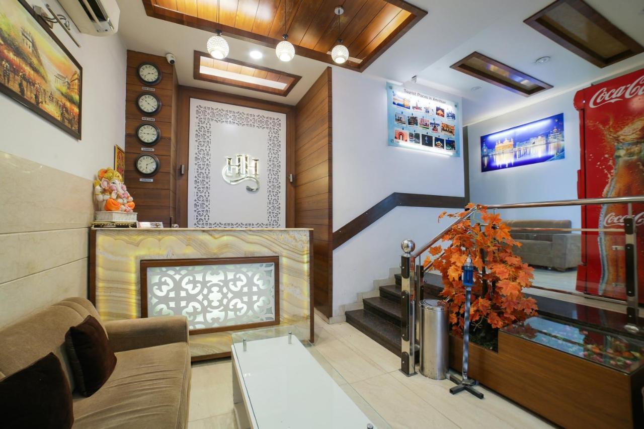 Townhouse Hollywood Heights Otel Amritsar Dış mekan fotoğraf