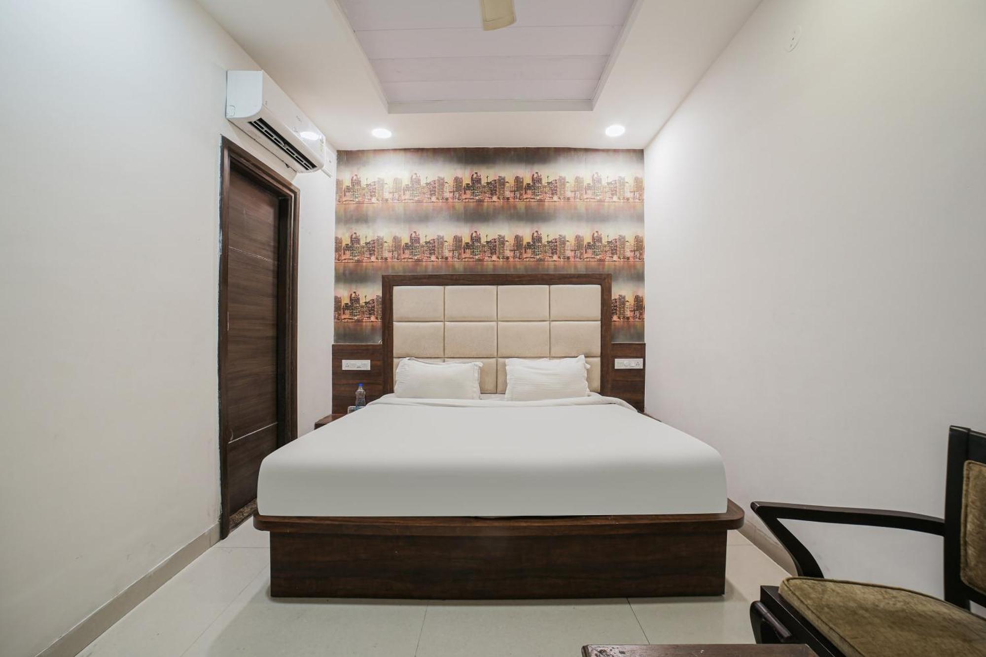 Townhouse Hollywood Heights Otel Amritsar Dış mekan fotoğraf