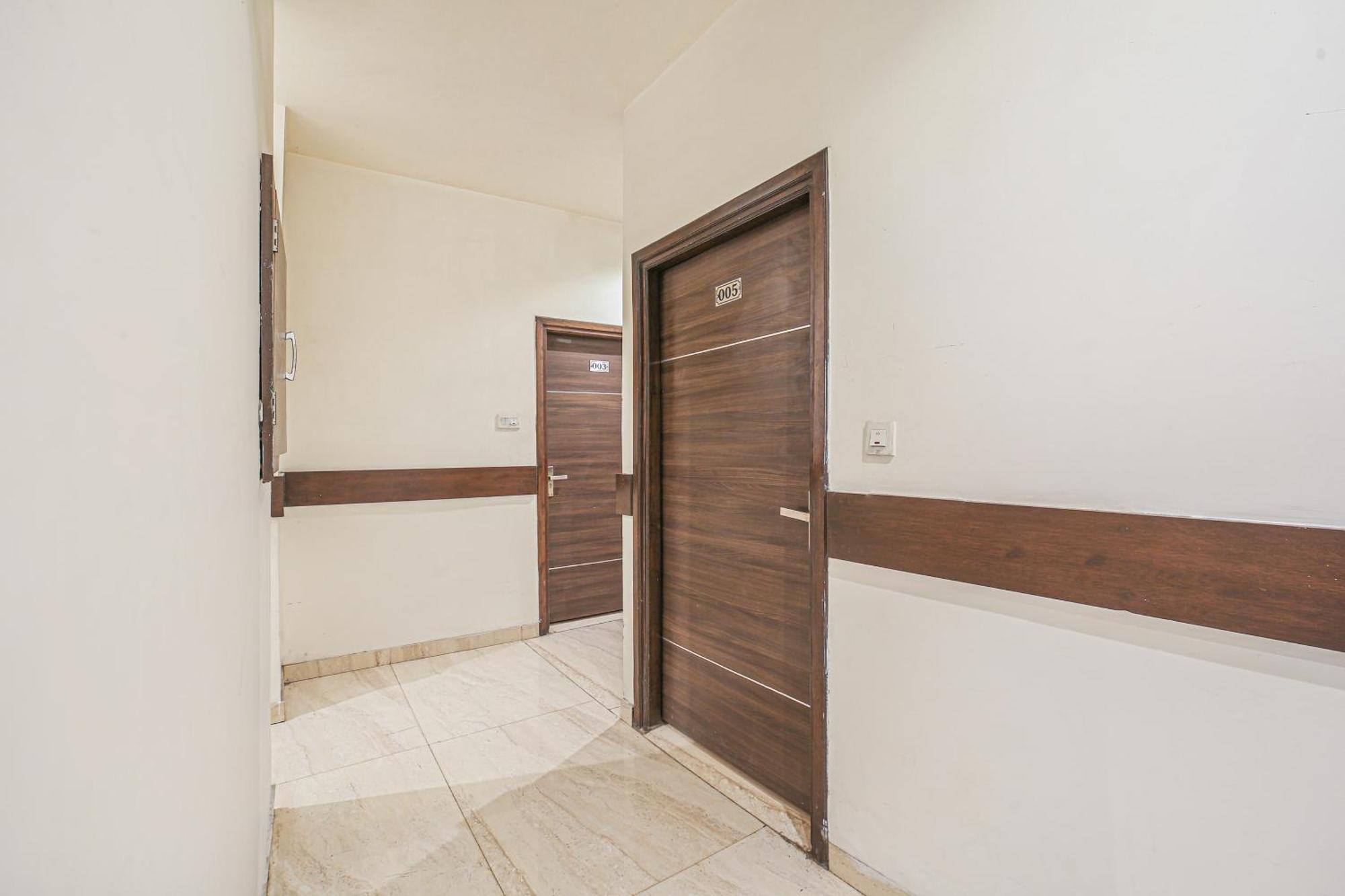 Townhouse Hollywood Heights Otel Amritsar Dış mekan fotoğraf