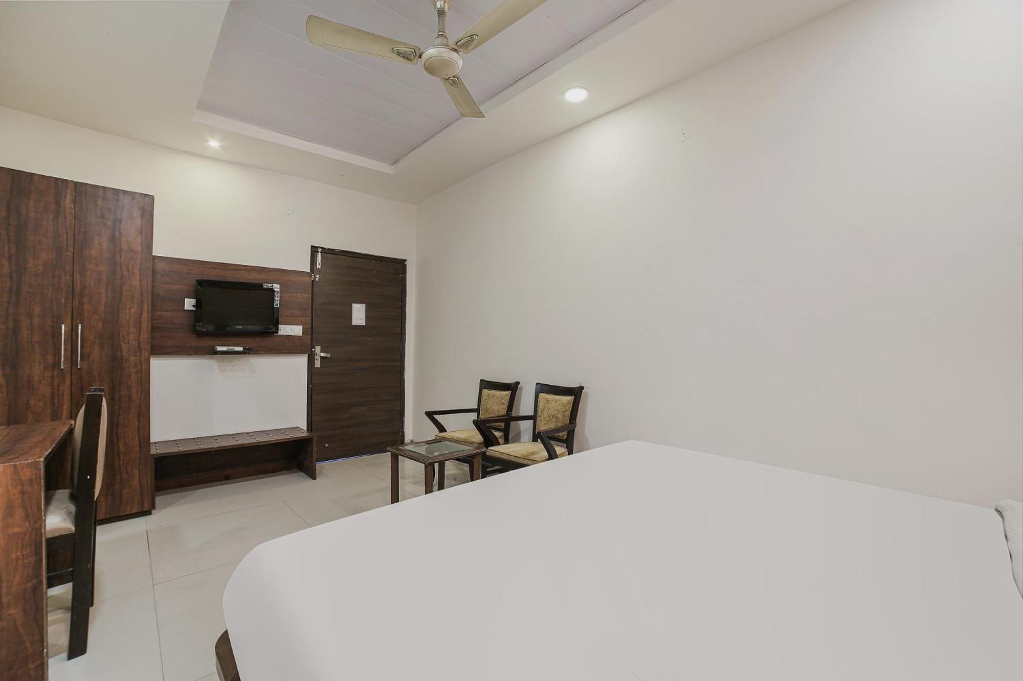 Townhouse Hollywood Heights Otel Amritsar Dış mekan fotoğraf