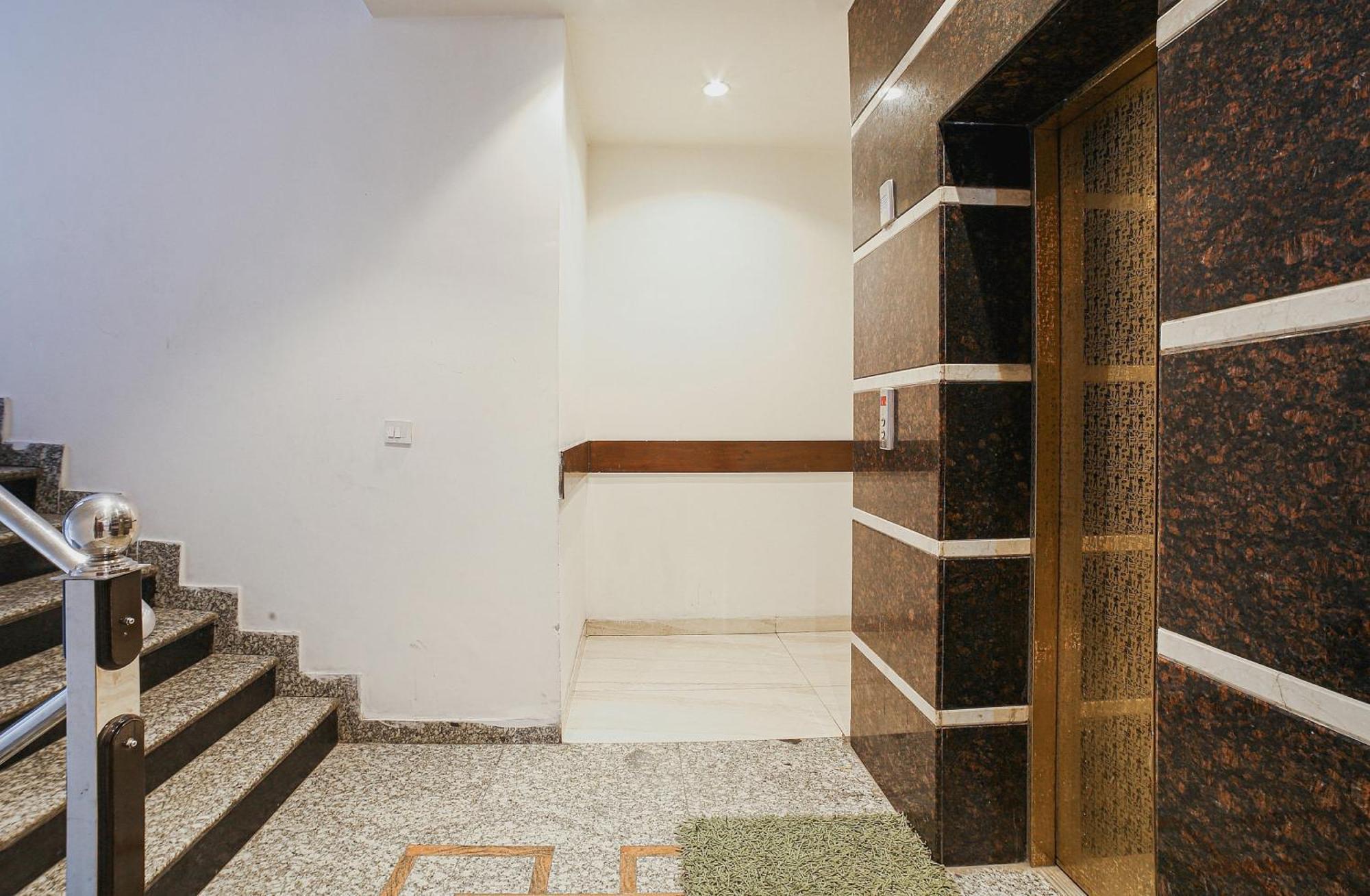 Townhouse Hollywood Heights Otel Amritsar Dış mekan fotoğraf